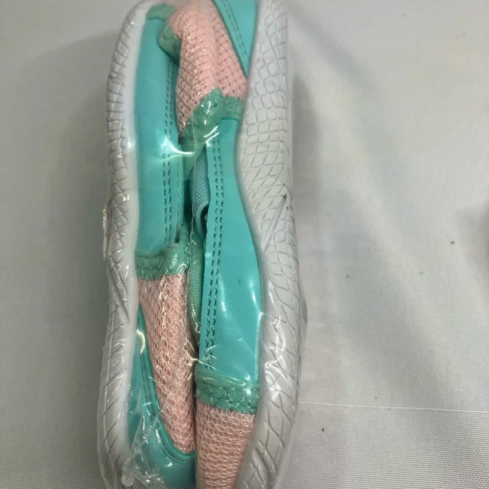 Trendy Kids Water Shoes in Pink and Aqua